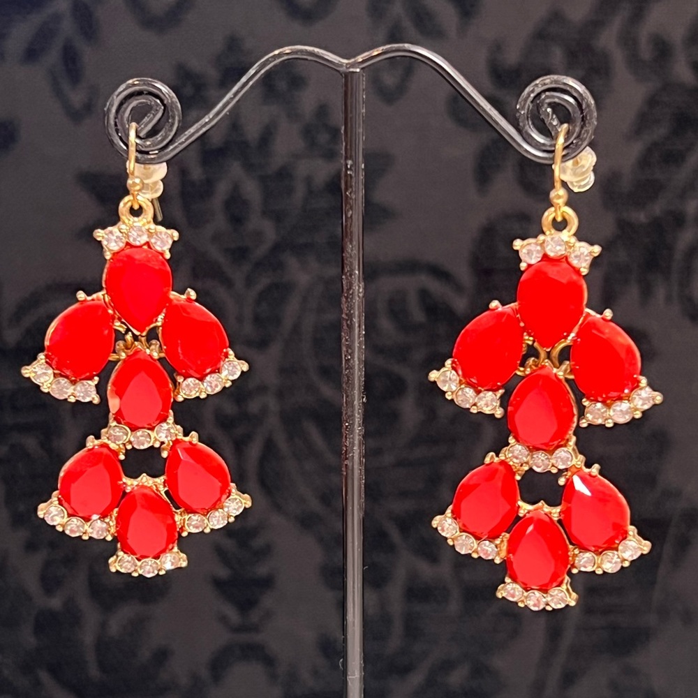 Chandelier earrings. BNWOT